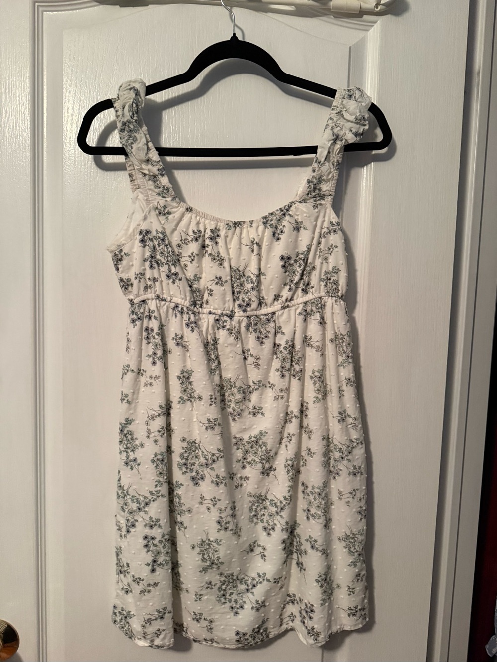 White Floral Minidress - Picture 3 of 3